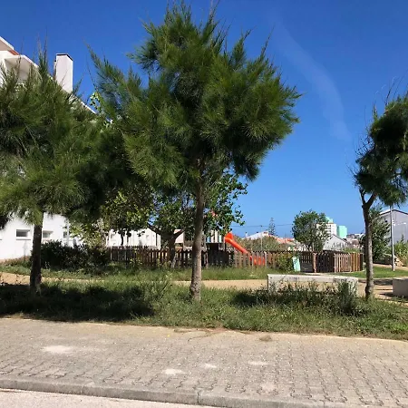 Sea Shore Apartament Lägenhet Peniche